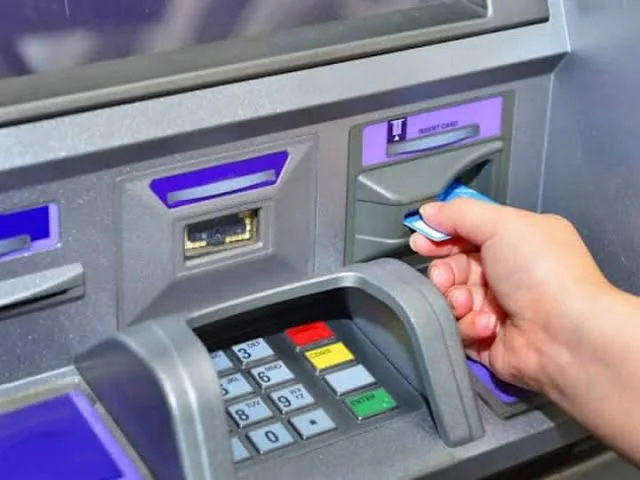 ATM PIN बनाने वाले इंजीनियर को इनाम में कितने पैसे मिले थे? जानकर उड़ जाएंगे होश
